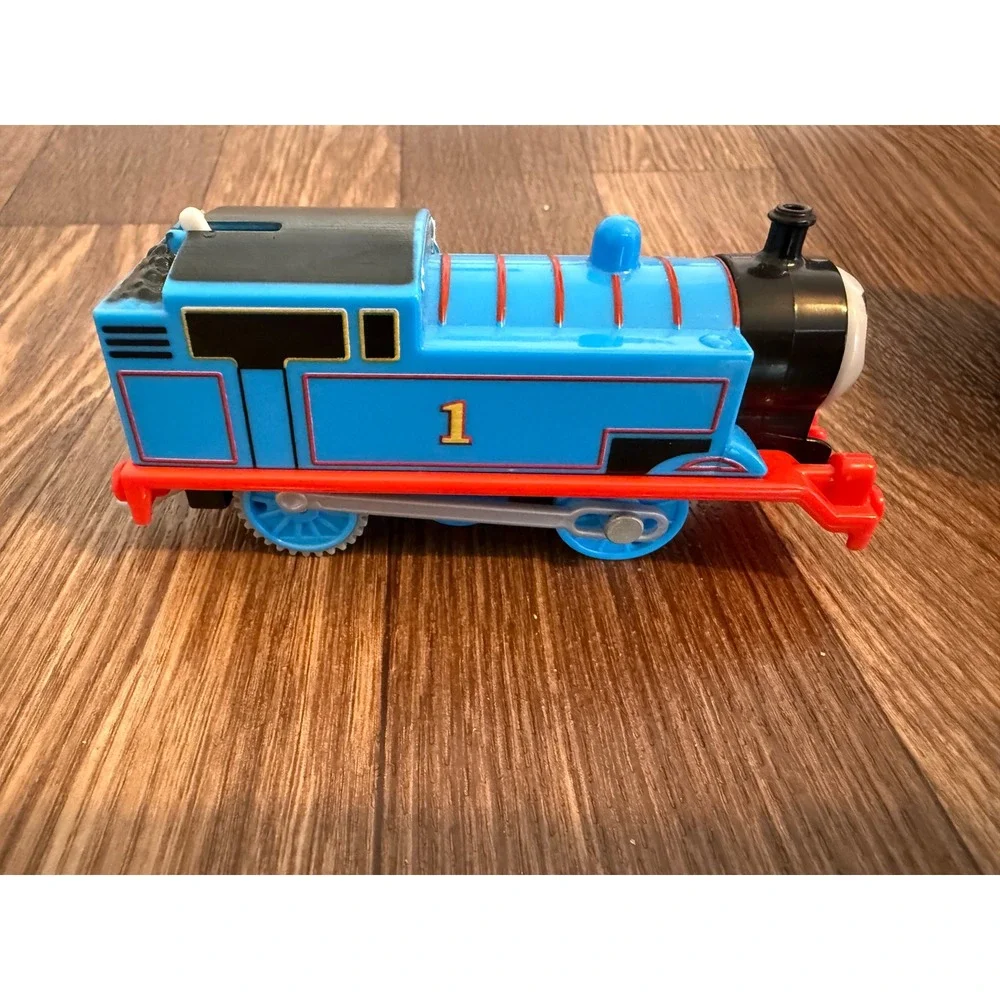 Mattel Thomas the Tank Engine Motorized TrackMaster Train Annie Clarabel 2013